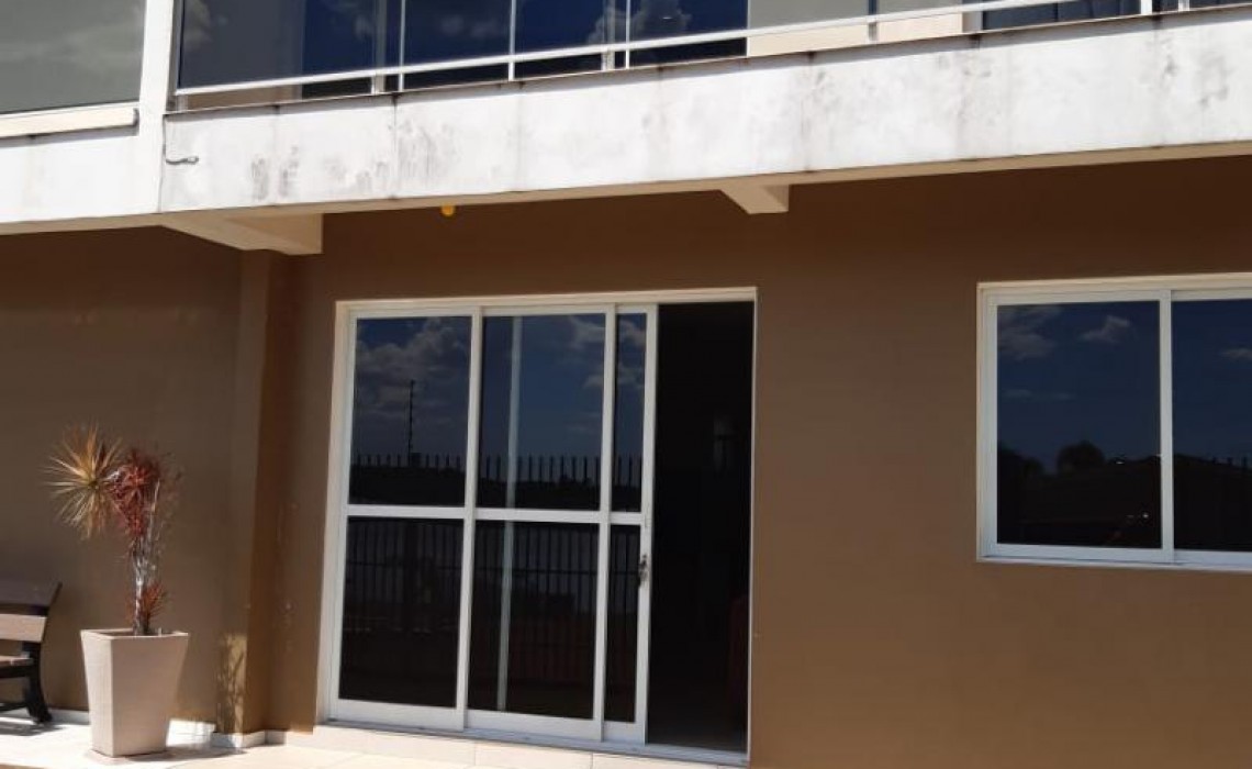 Casa no Condomínio João de Barro